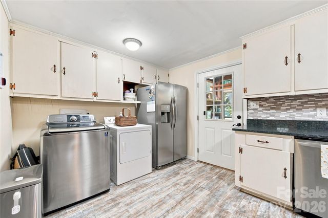 7704 Otts Circle, Stanley, NC 28164