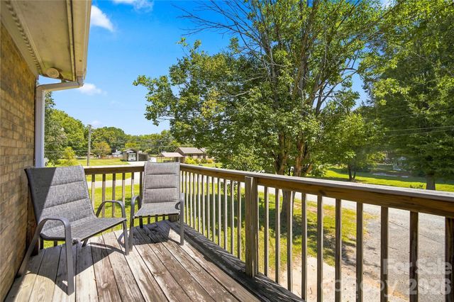7704 Otts Circle, Stanley, NC 28164