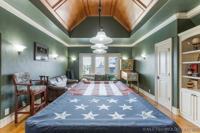 716 W 108th Place S, Jenks, OK 74037