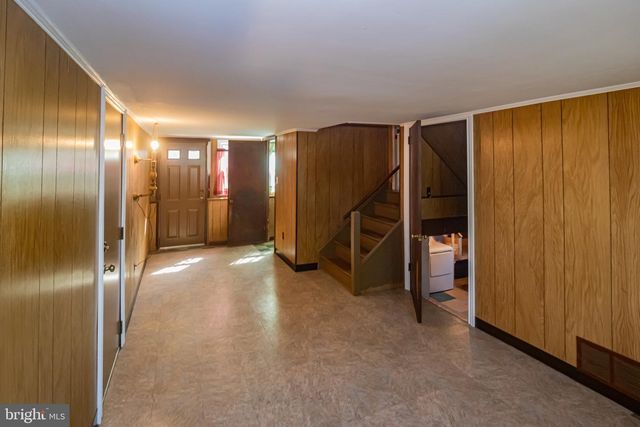 153 HAWTHORNE DR, Mount Holly, NJ 08060