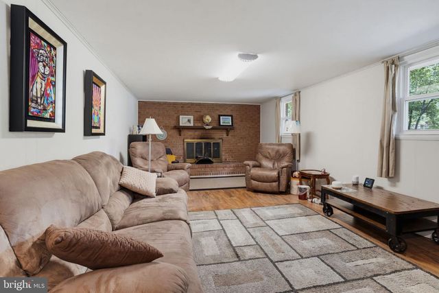 3671 BROOKWOOD DR, White Plains, MD 20695