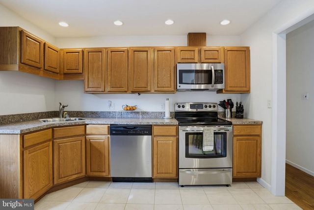 3671 BROOKWOOD DR, White Plains, MD 20695
