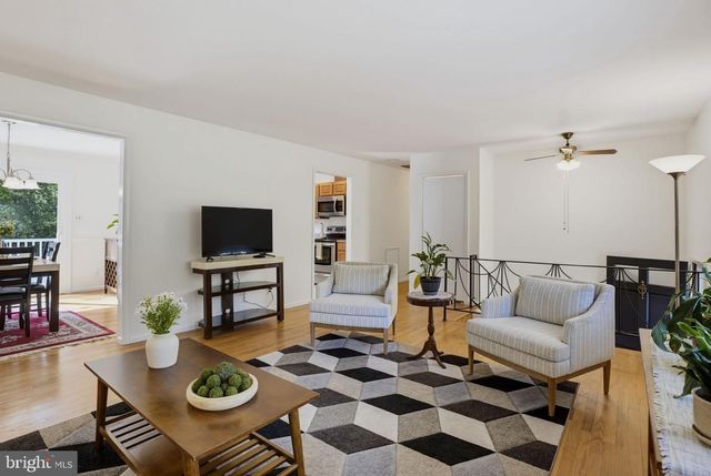 3671 BROOKWOOD DR, White Plains, MD 20695