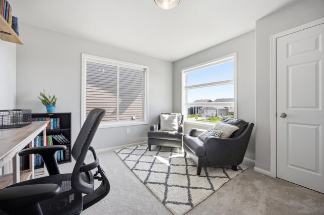 1186 Albert Court W, West Fargo, ND 58078