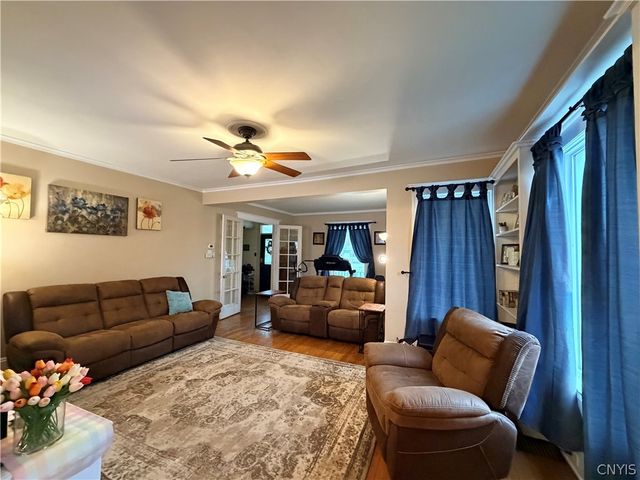 39 Center Street, Waterloo, NY 13165