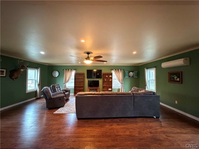 39 Center Street, Waterloo, NY 13165