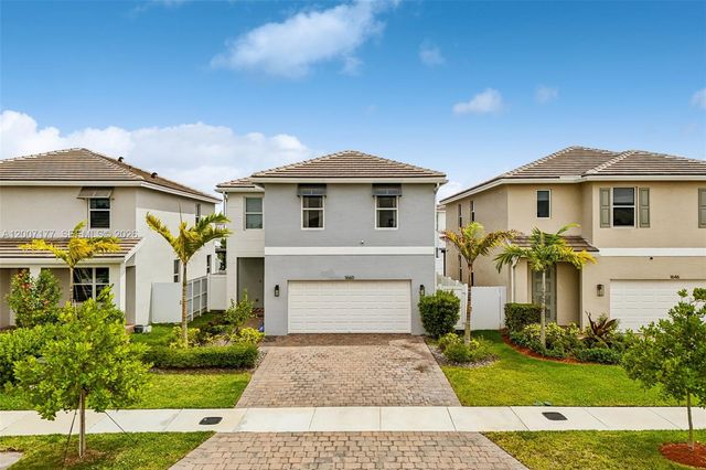 1660 SE 6th St, Homestead, FL 33033