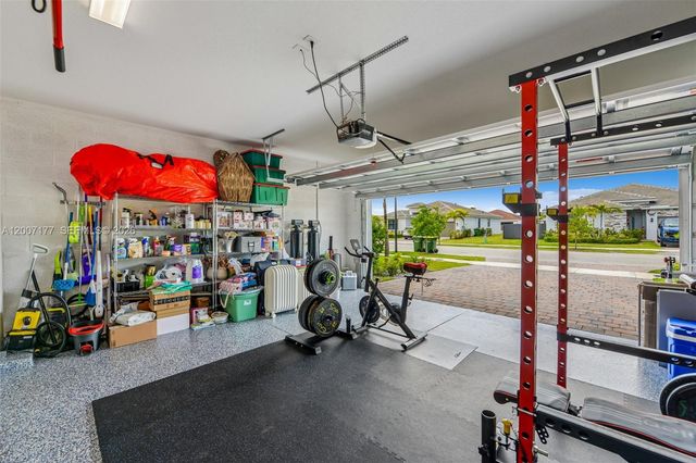 1660 SE 6th St, Homestead, FL 33033
