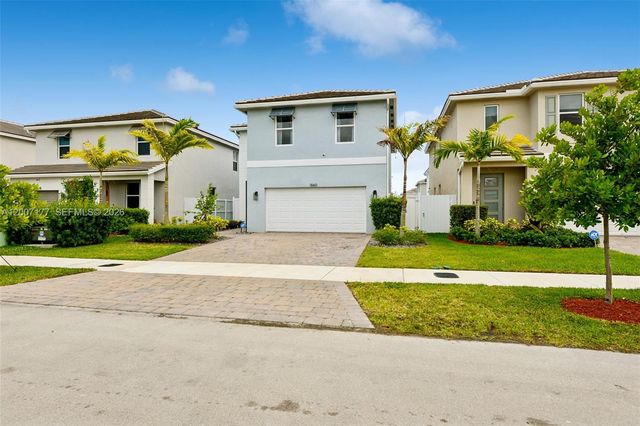 1660 SE 6th St, Homestead, FL 33033