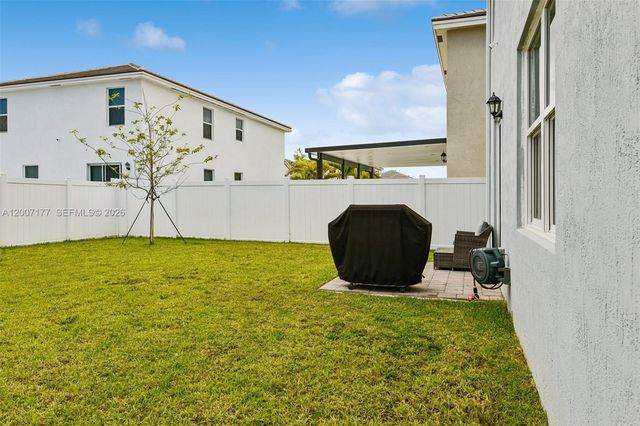 1660 SE 6th St, Homestead, FL 33033