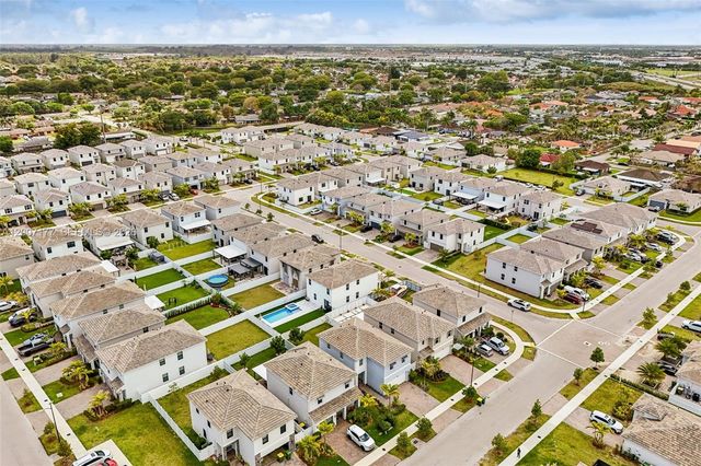 1660 SE 6th St, Homestead, FL 33033