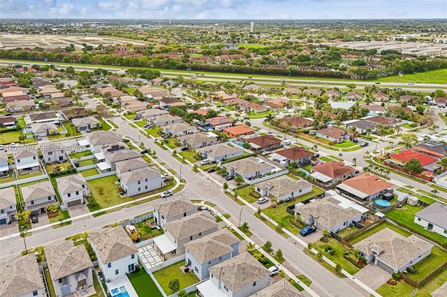1660 SE 6th St, Homestead, FL 33033