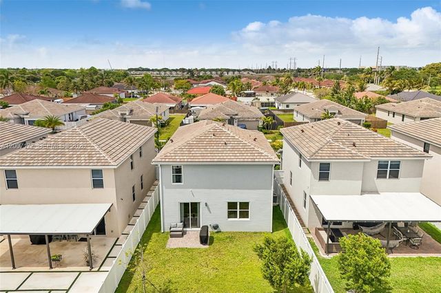 1660 SE 6th St, Homestead, FL 33033