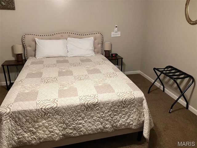 920 E Beaumont Avenue, Greenville, IL 62246