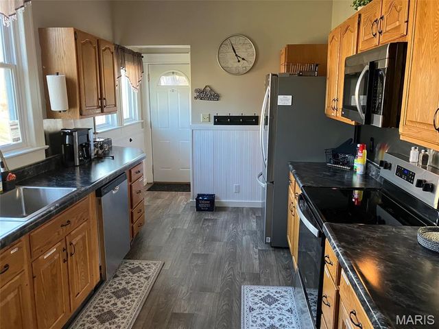 920 E Beaumont Avenue, Greenville, IL 62246