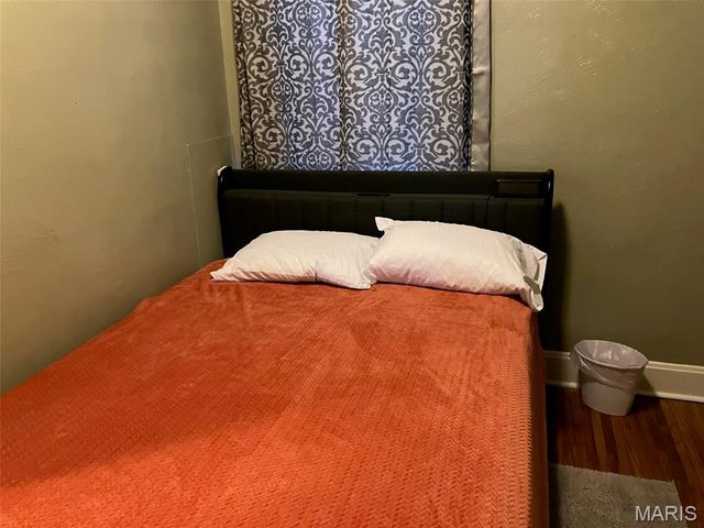 920 E Beaumont Avenue, Greenville, IL 62246