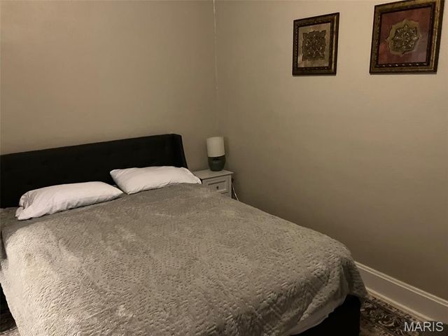 920 E Beaumont Avenue, Greenville, IL 62246