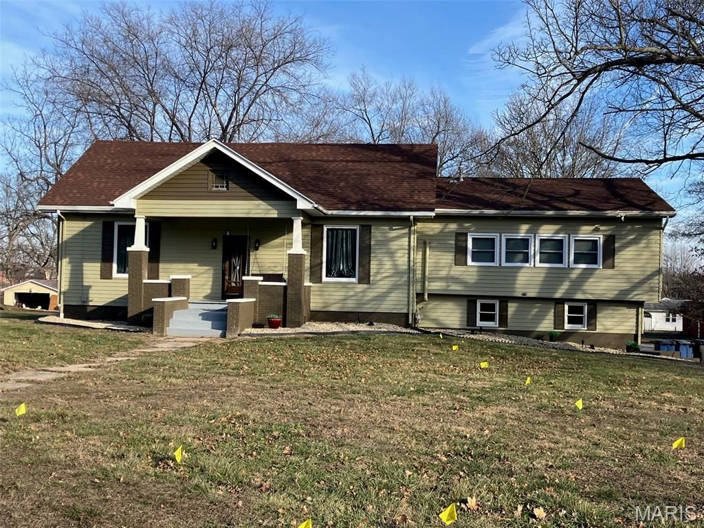 920 E Beaumont Avenue, Greenville, IL 62246