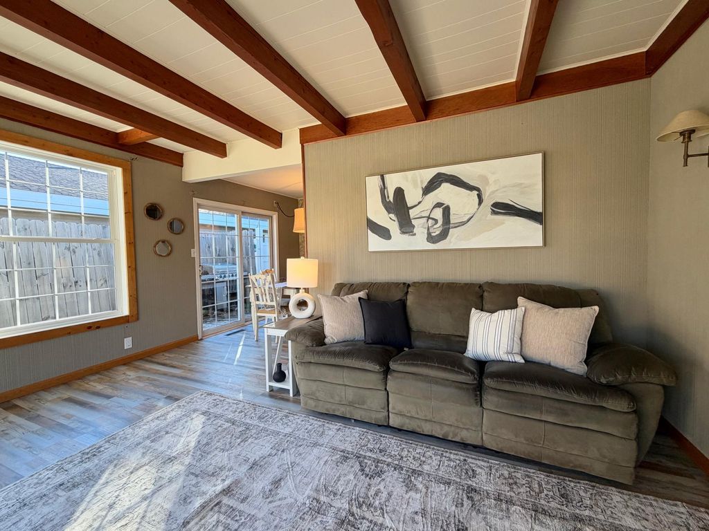 525 State Avenue N, Thief River Falls, MN 56701 — photo 5