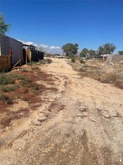 185 camp fire Drive, California City, CA 93505