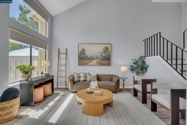 413 Dohrmann Ln, Pinole, CA 94564