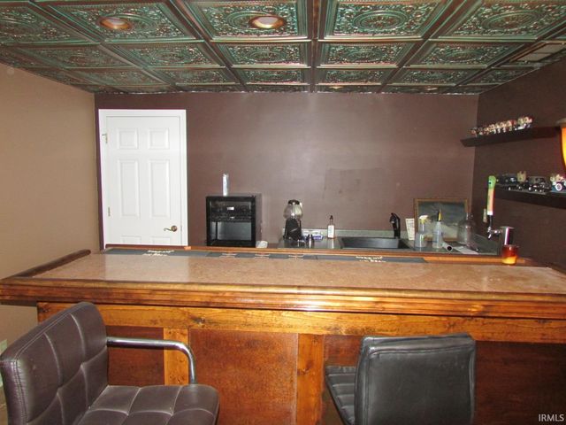 1401 Sanders Drive, Auburn, IN 46706