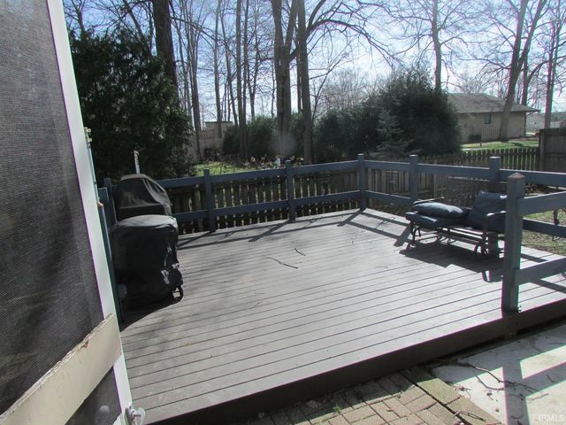 1401 Sanders Drive, Auburn, IN 46706