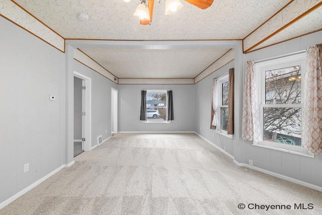 1220 W 31ST ST, Cheyenne, WY 82001