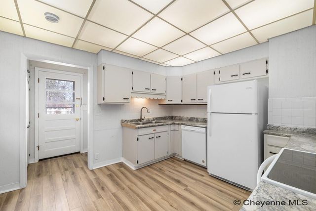 1220 W 31ST ST, Cheyenne, WY 82001