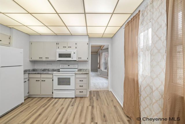 1220 W 31ST ST, Cheyenne, WY 82001