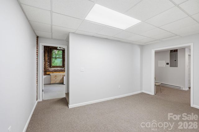 23 Warwick Place, Asheville, NC 28804