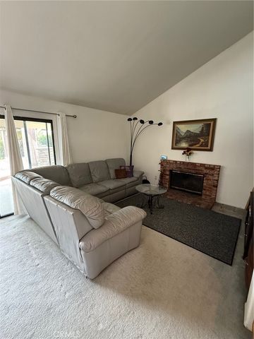27729 Sutters Pointe, Saugus, CA 91350