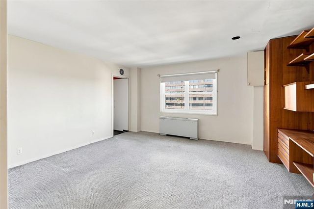 280 Prospect Avenue 9B, Hackensack, NJ 07601