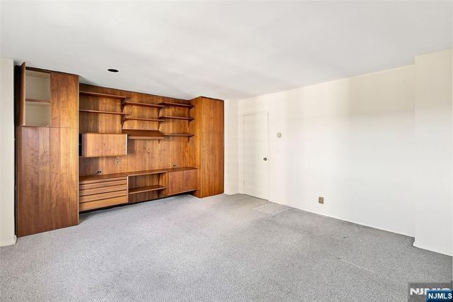 280 Prospect Avenue 9B, Hackensack, NJ 07601