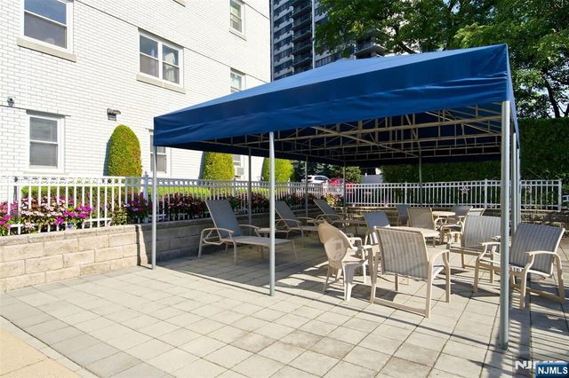 280 Prospect Avenue 9B, Hackensack, NJ 07601