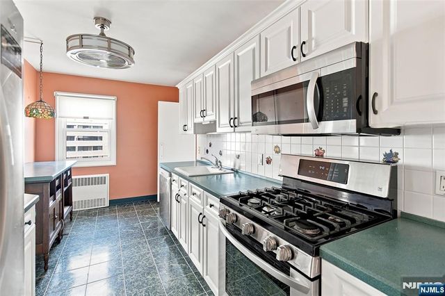 280 Prospect Avenue 9B, Hackensack, NJ 07601