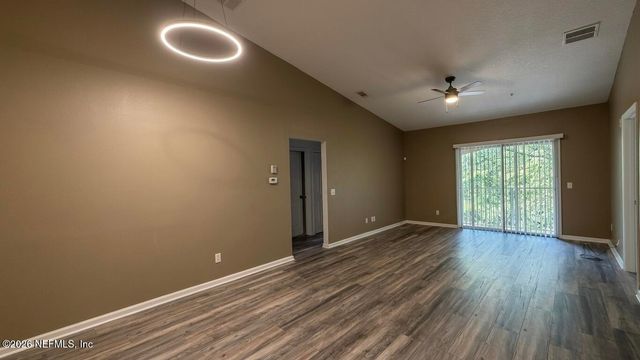 3610 KIRKPATRICK Circle 16, Jacksonville, FL 32210