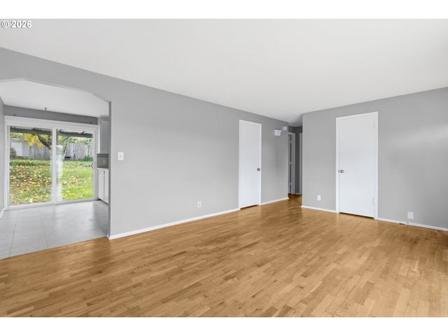 2260 ORR Ln, Eugene, OR 97405