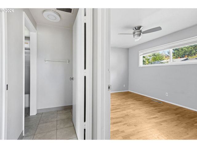 2260 ORR Ln, Eugene, OR 97405