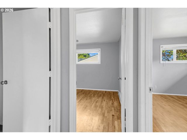 2260 ORR Ln, Eugene, OR 97405