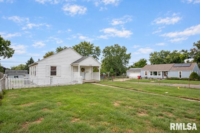1116 E PARIS Avenue, Peoria Heights, IL 61616