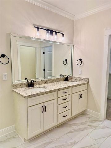 2294 Snowden Place, Mobile, AL 36609
