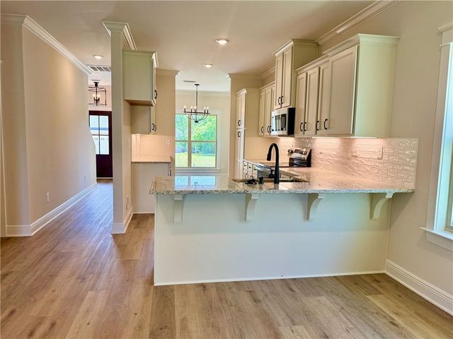 2294 Snowden Place, Mobile, AL 36609