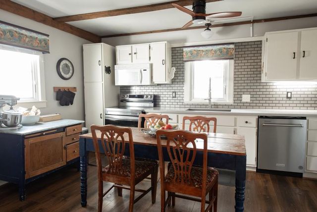 477 W First Street, Blue Ridge, GA 30513