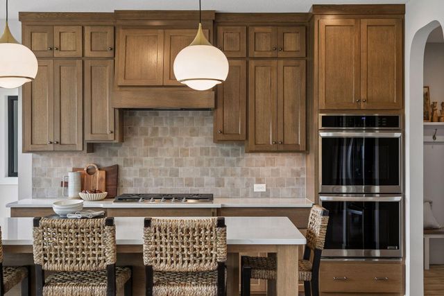 6275 134th Street N, Hugo, MN 55038