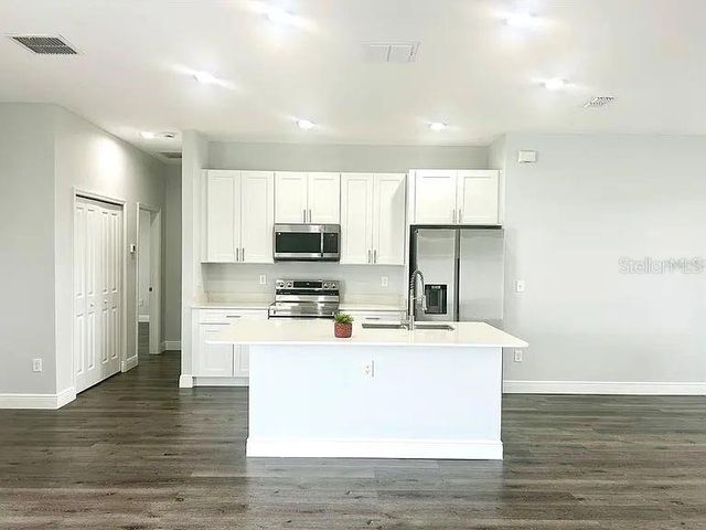 7 WALNUT RUN COURT, Ocala, FL 34480