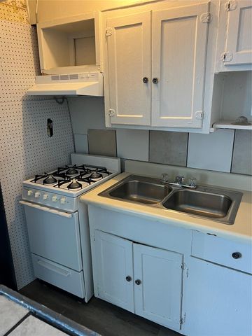 1905 Binz Street 6, Houston, TX 77004