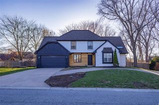 11015 W 120th Terrace, Overland Park, KS 66213