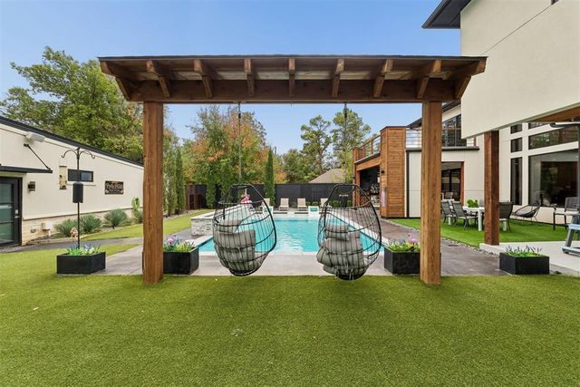 2824 Guilford Lane, Oklahoma City, OK 73120