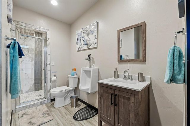 2824 Guilford Lane, Oklahoma City, OK 73120
